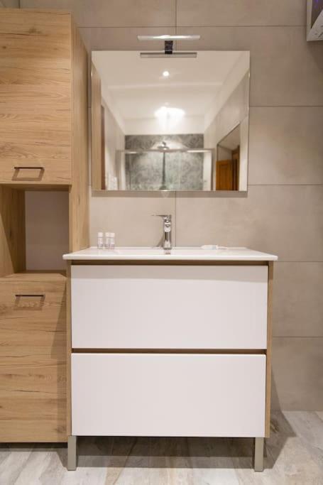 Cozy And Charmin 3Br Apartment Steps By Duomo 佛罗伦萨 外观 照片