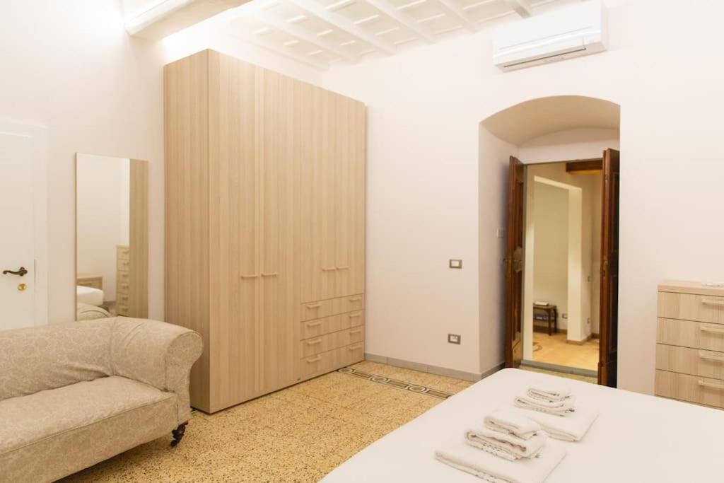 Cozy And Charmin 3Br Apartment Steps By Duomo 佛罗伦萨 外观 照片