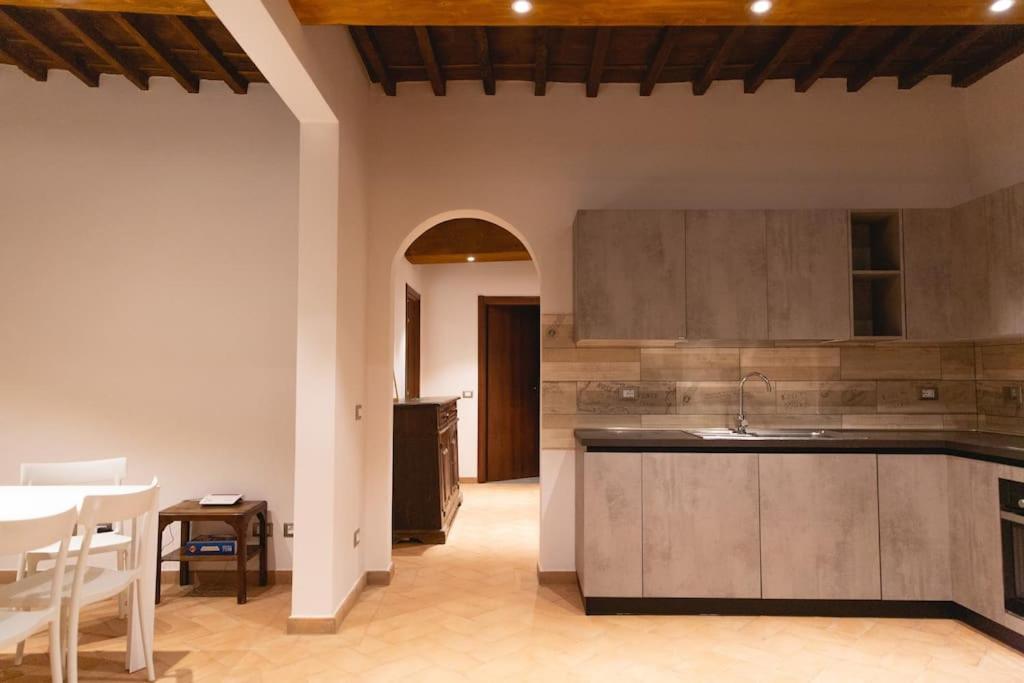Cozy And Charmin 3Br Apartment Steps By Duomo 佛罗伦萨 外观 照片