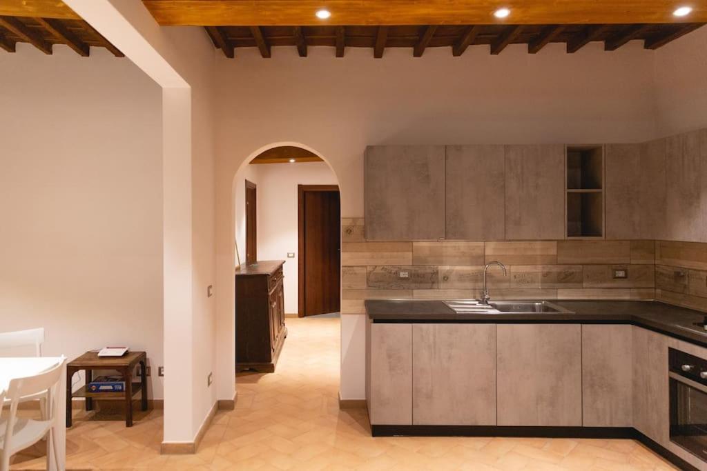Cozy And Charmin 3Br Apartment Steps By Duomo 佛罗伦萨 外观 照片
